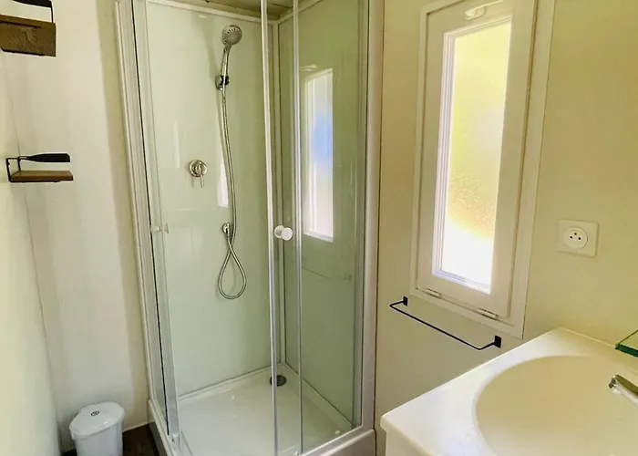 Mobil-home 3 Pièces Avec Terrasse à - Api-1-52-1043