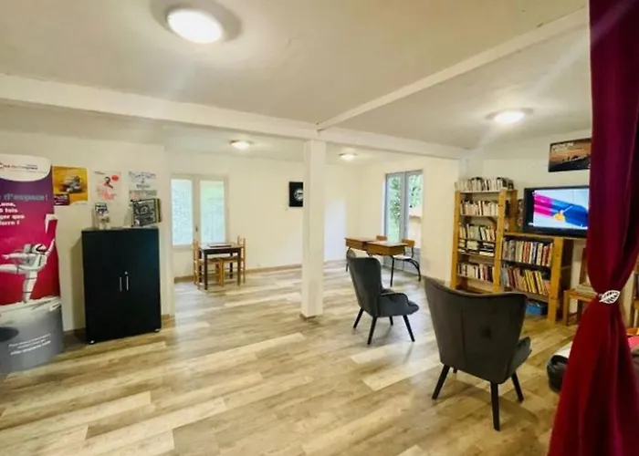 Mobil-home 3 Pièces Avec Terrasse à - Api-1-52-1043 *